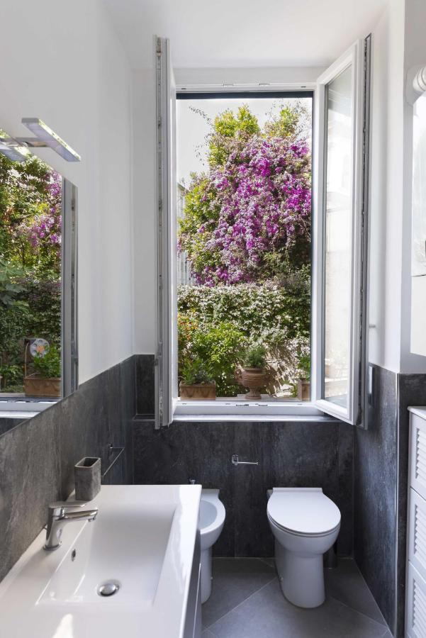 Casa Martucci Apartment เนเปิลส์ ภายนอก รูปภาพ