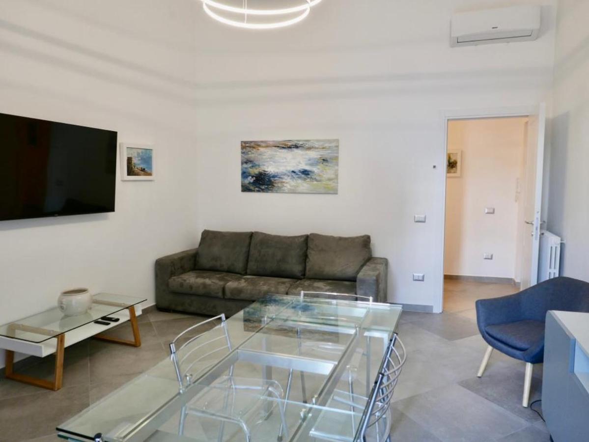 Casa Martucci Apartment เนเปิลส์ ภายนอก รูปภาพ